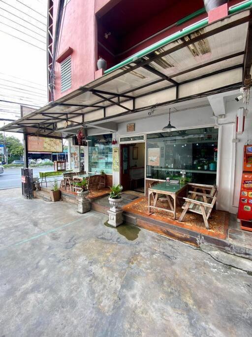 Ratanawong Place 823 曼谷 外观 照片