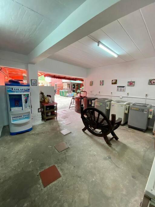 Ratanawong Place 823 曼谷 外观 照片